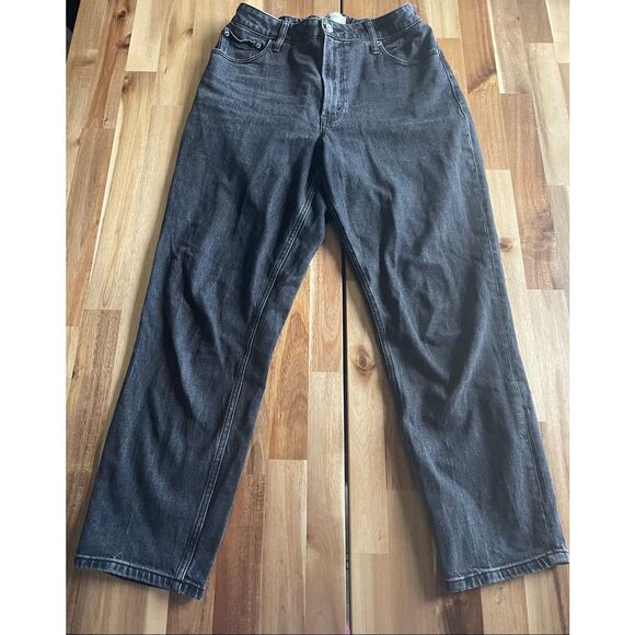 Abercrombie & Fitch Curve Love High Rise Mom Jean - Picture 2 of 5